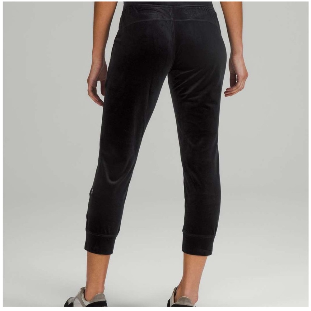 BNWT Lululemon • 8 • Ready to Crush HR Jogger Crop - Picture 3 of 9